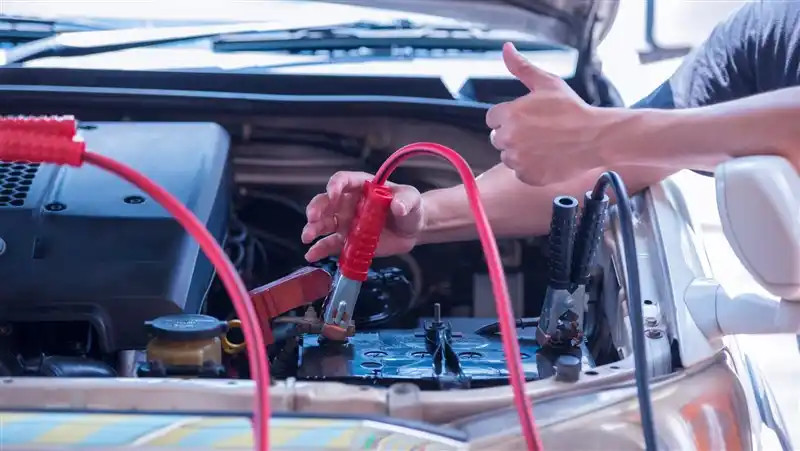 Auto punjači i busteri